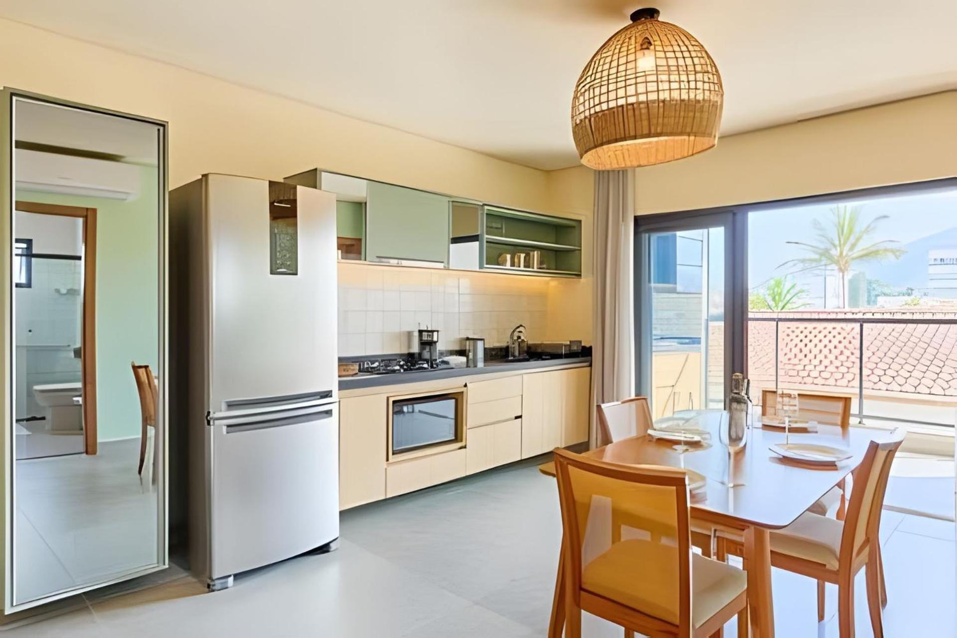 Apartamento Deluxe de 2 Quartos com Varanda